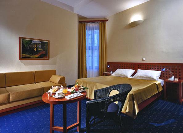 Domina Inn Fiesta - Budapest Room photo